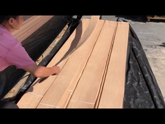 আমেরিকান সাদা ওক ভিনিয়ার কোয়ার্টার কাট